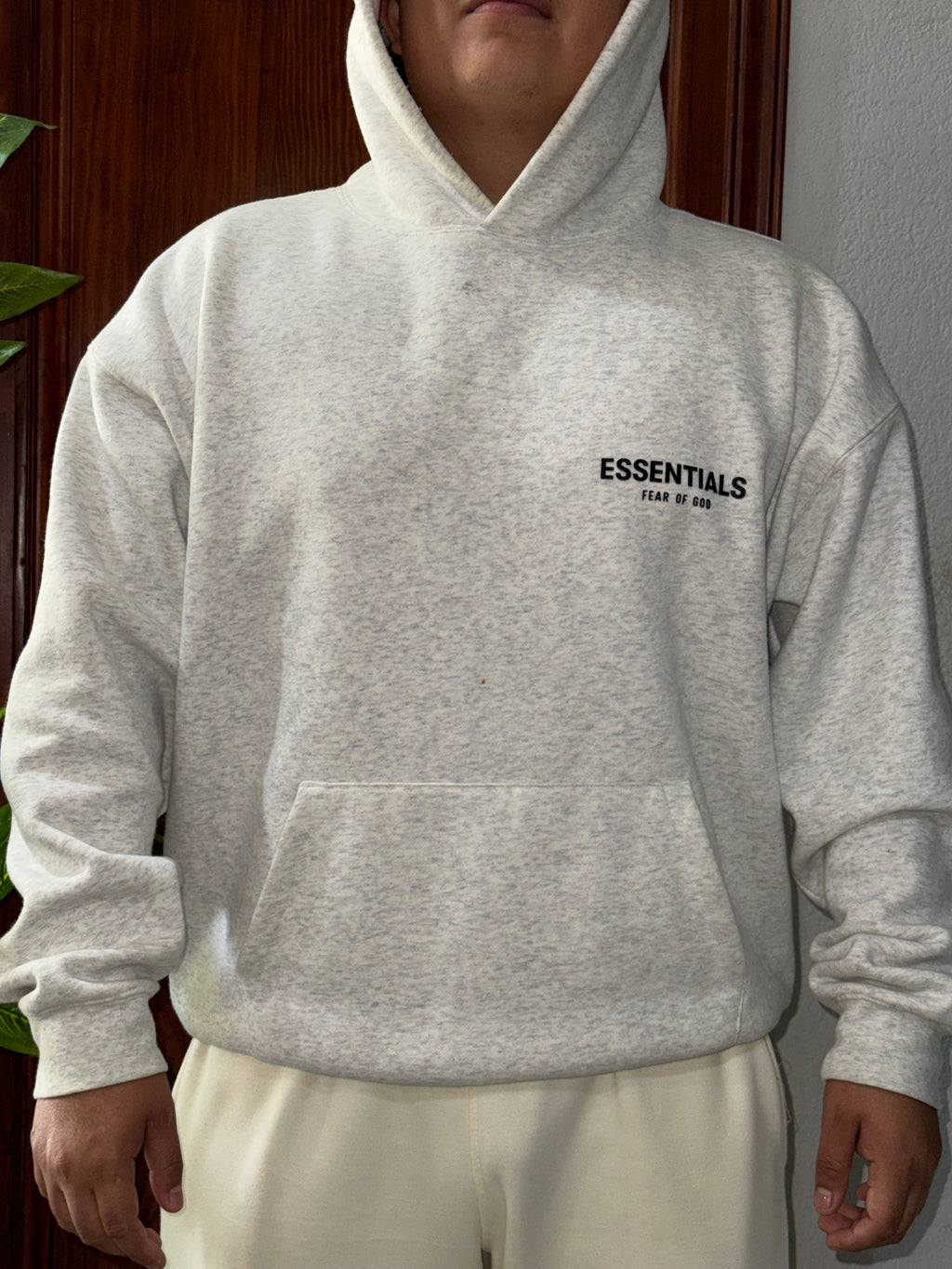 Essentials Gris claro (original)