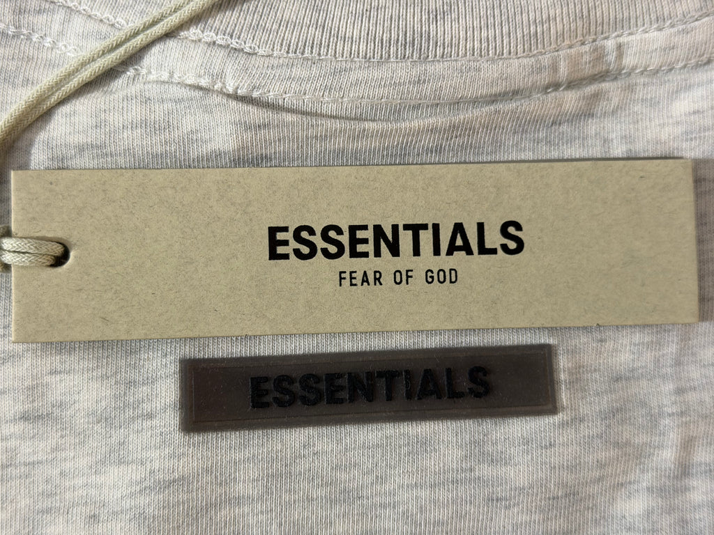 Essentials tee gris claro